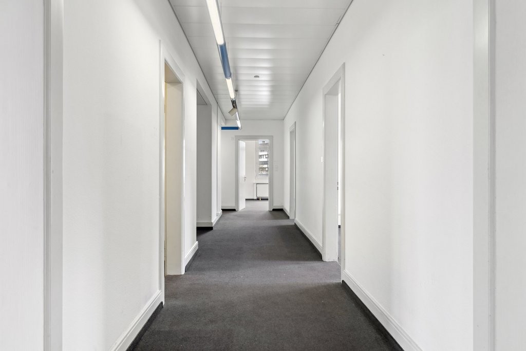 371m² office, Foto 2 von 10