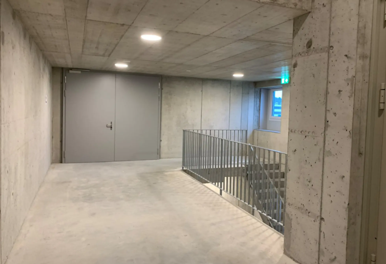 370m² industrial object