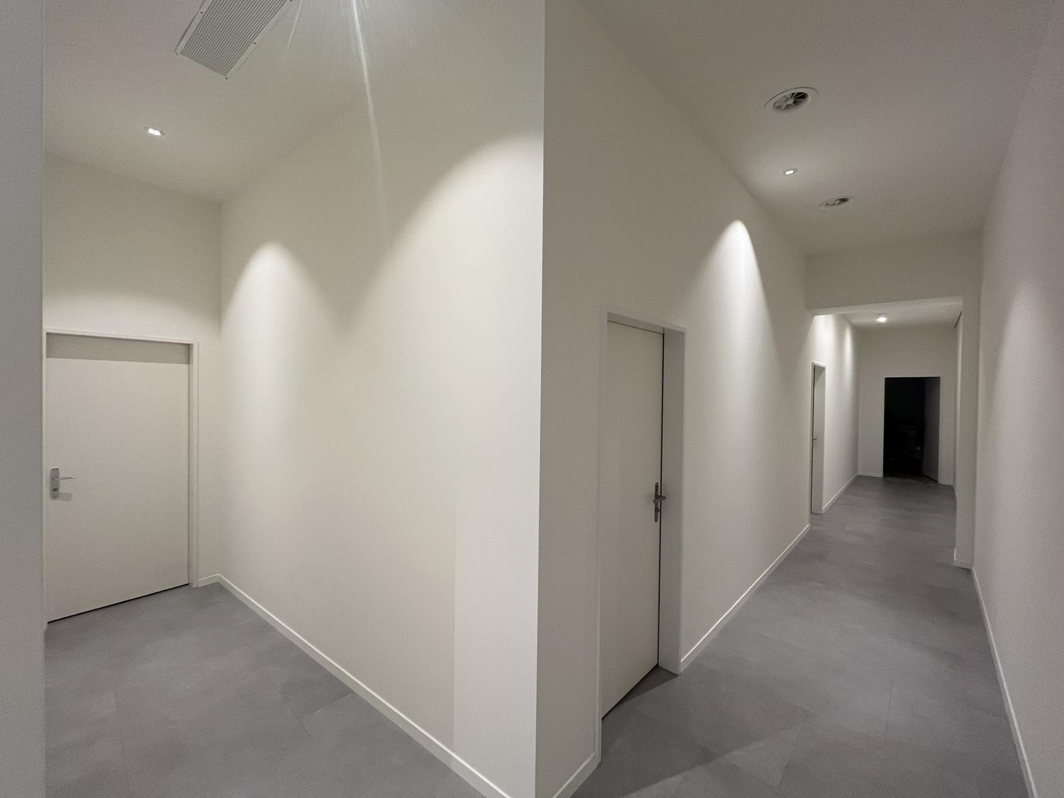 32m² commercial
