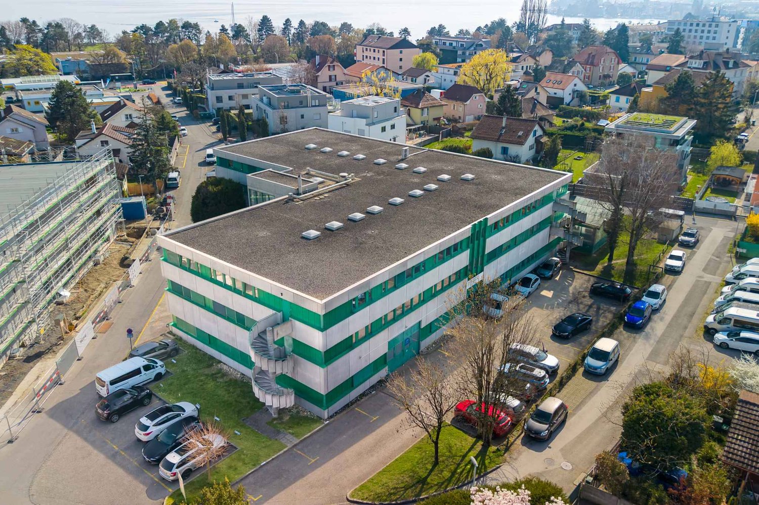 33m² office