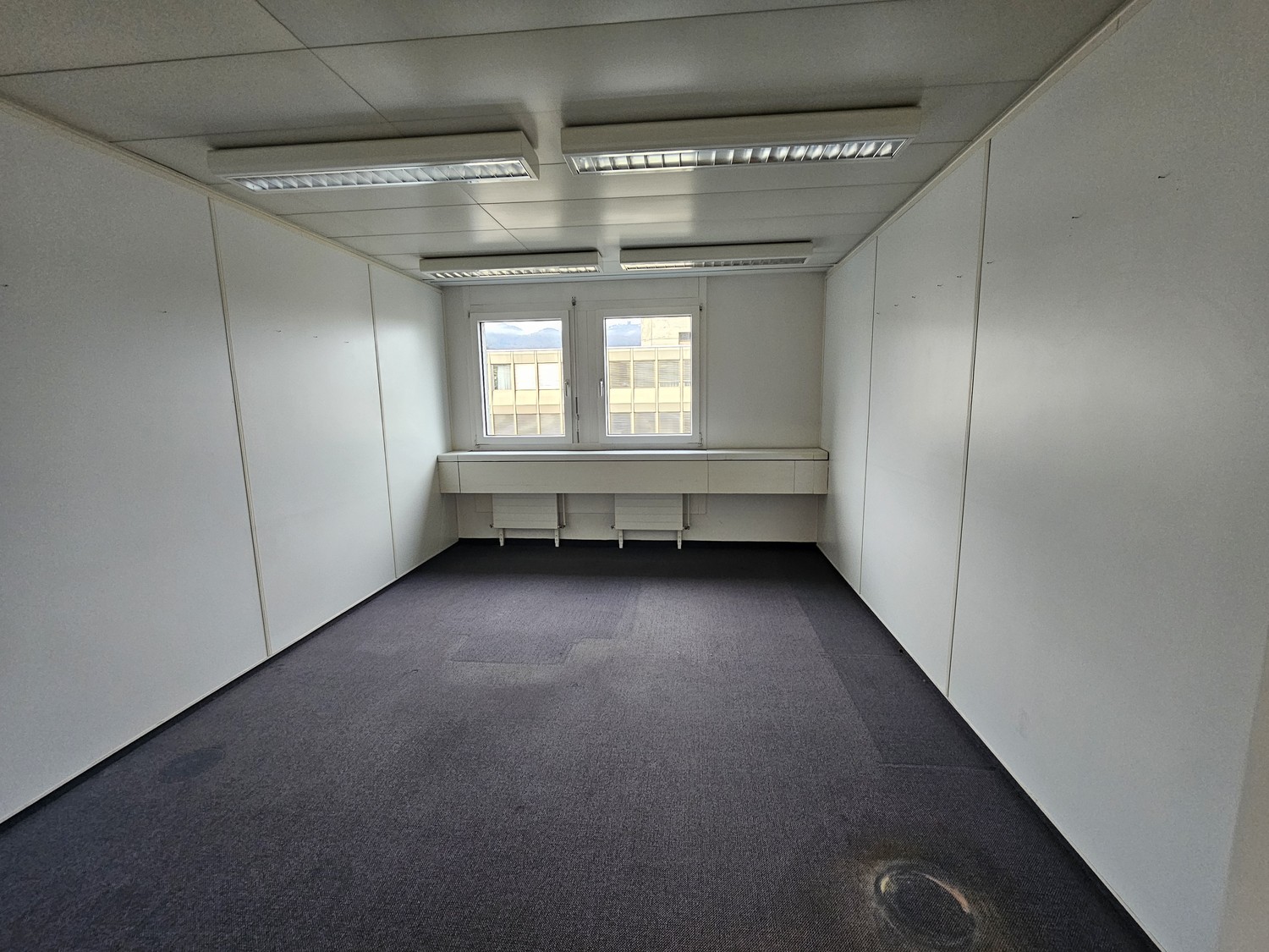 116-116m² office