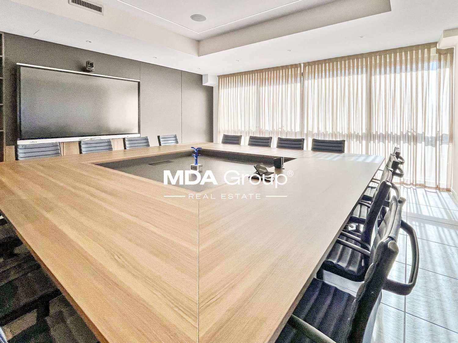 670m² Büro, Foto 10 von 10