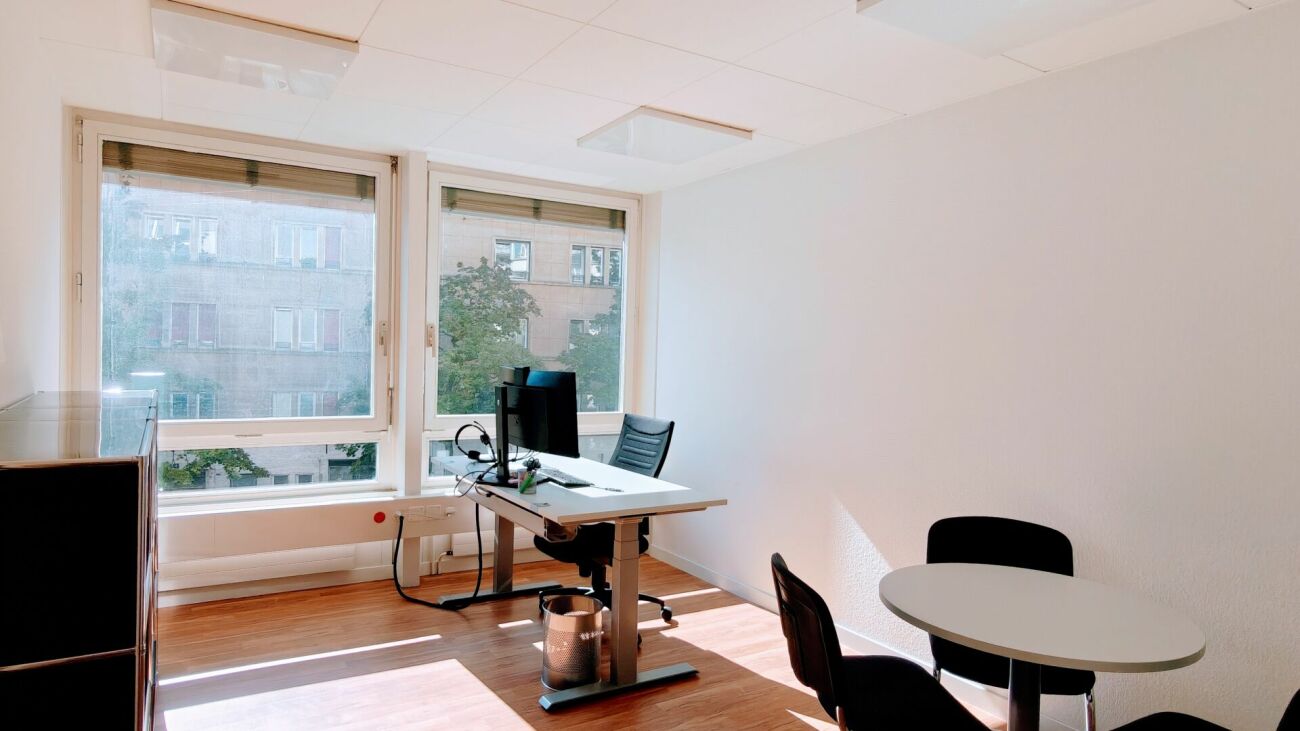 170m² Büro, Foto 3 von 7