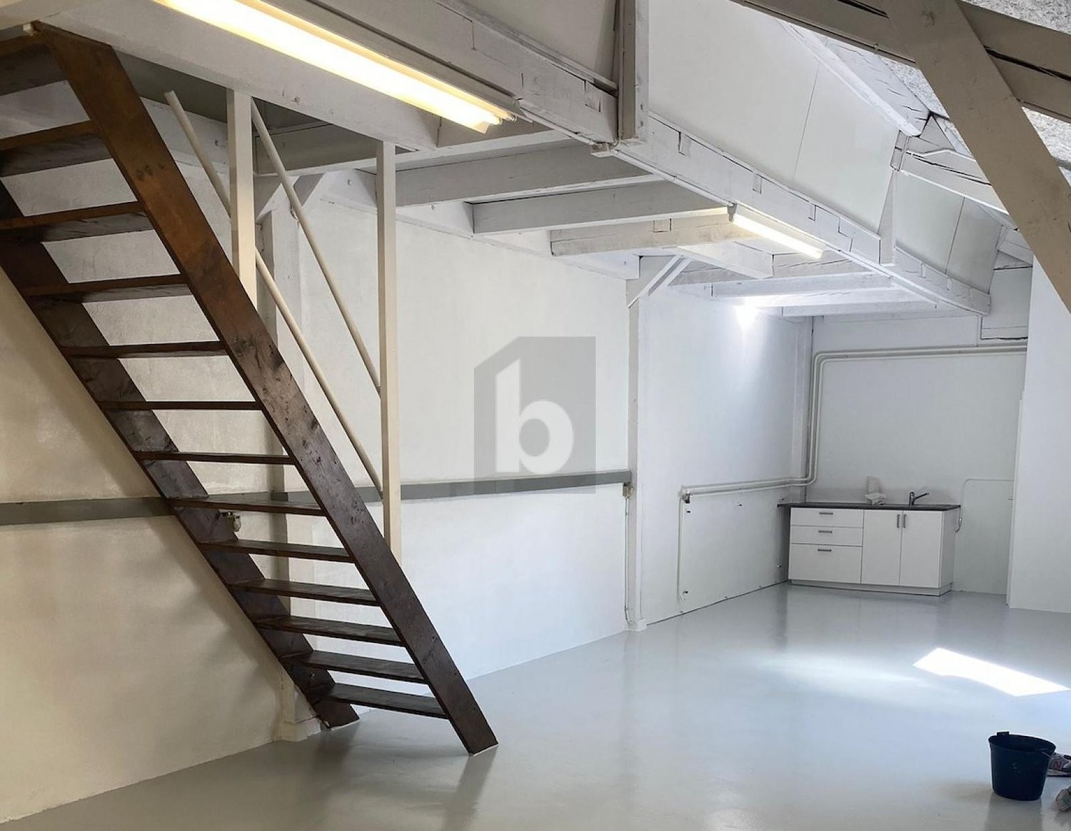 125m² Büro