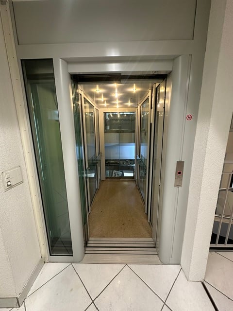 Shop, Foto 10 von 10