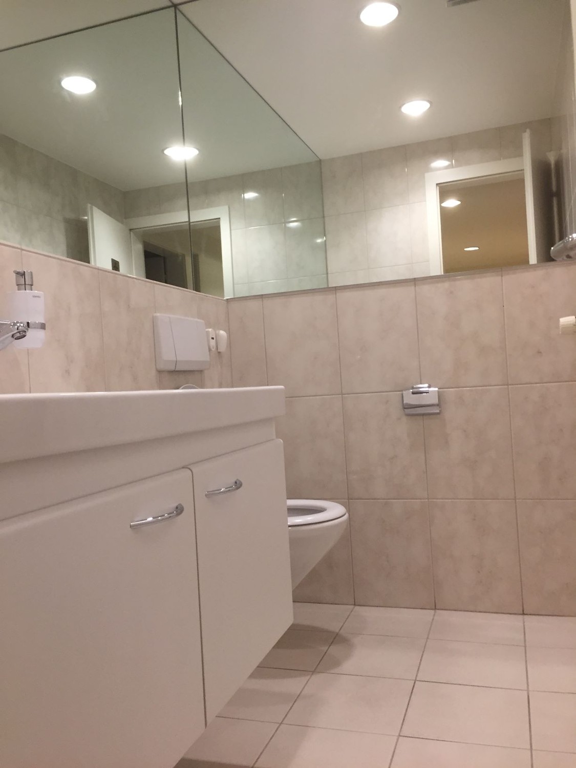 6-6m² commercial, photo 4 sur 6
