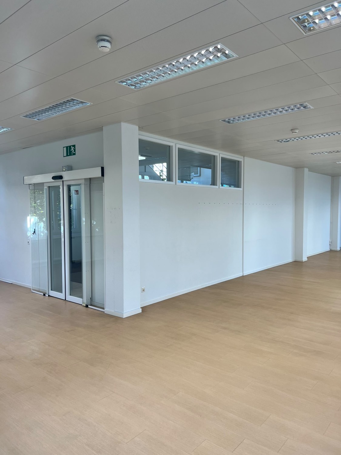 160m² commercial, photo 4 of 7