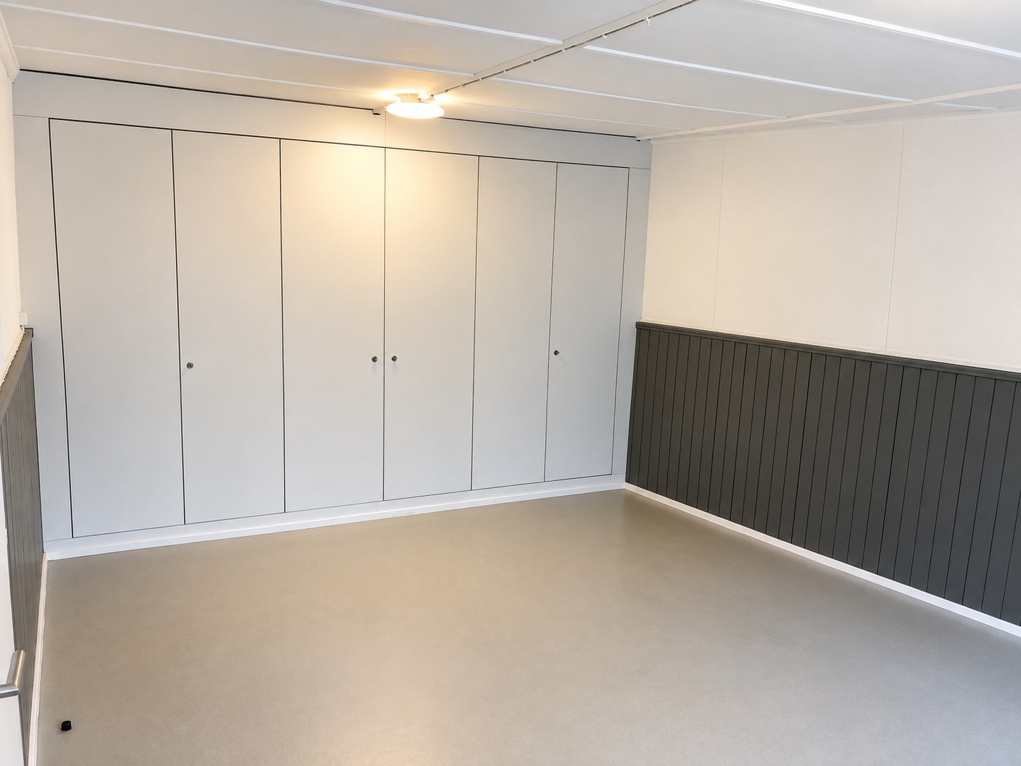 25m² commerciale, foto 1 di 5
