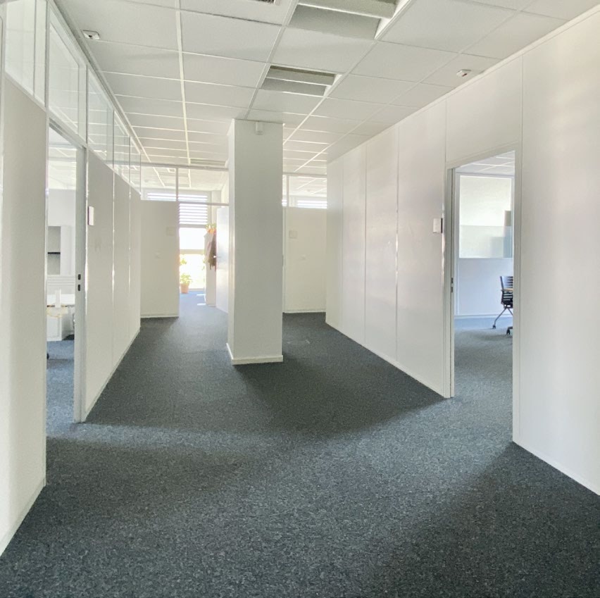 750m² office