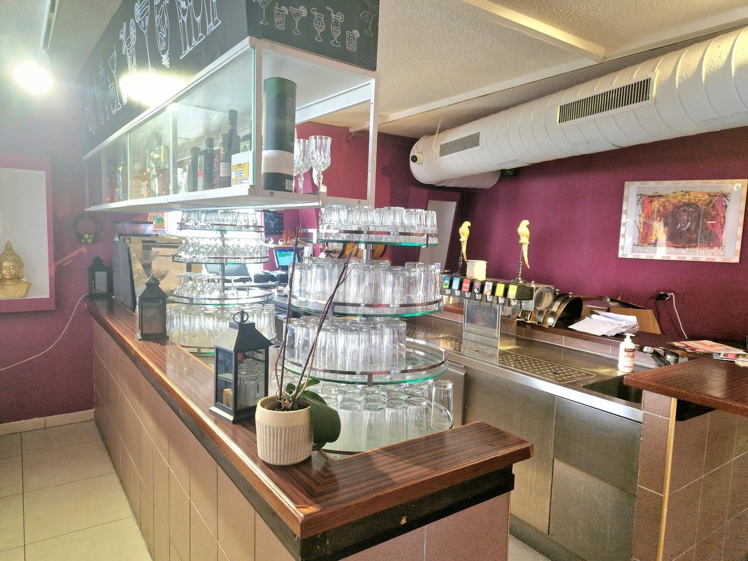 95m² restaurant