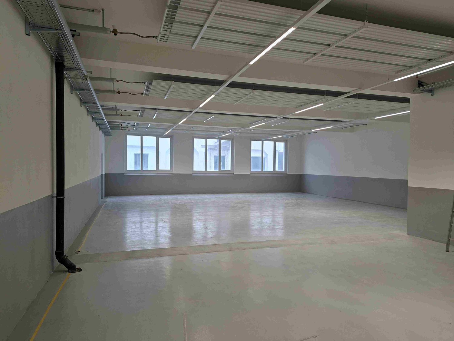 Objet industriel de 200m²
