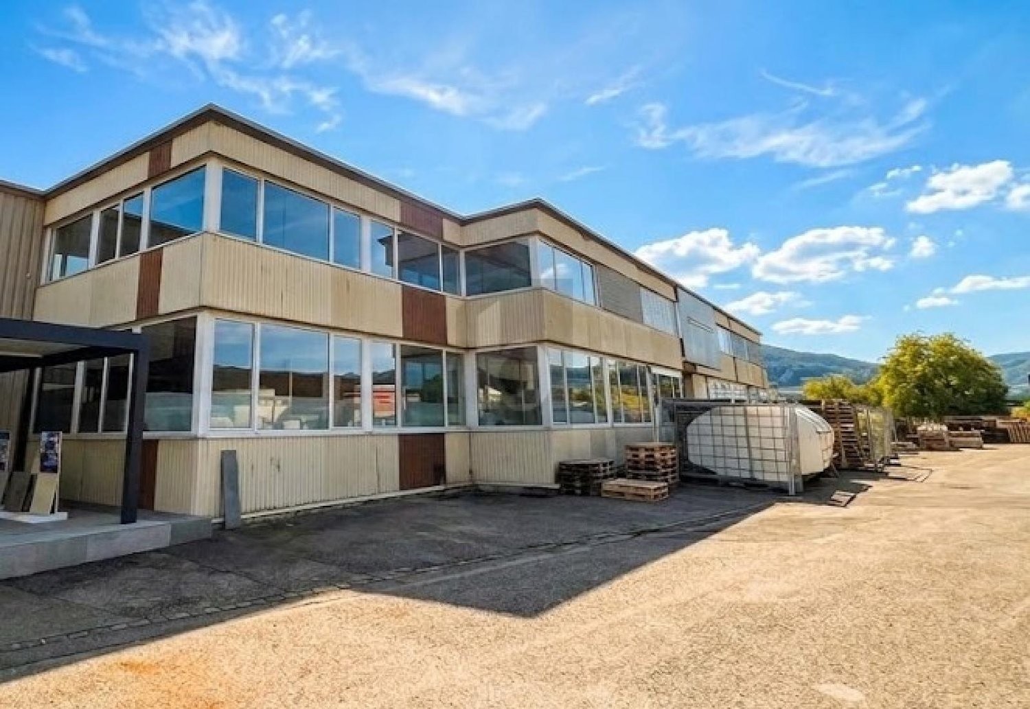 460m² Fabrik