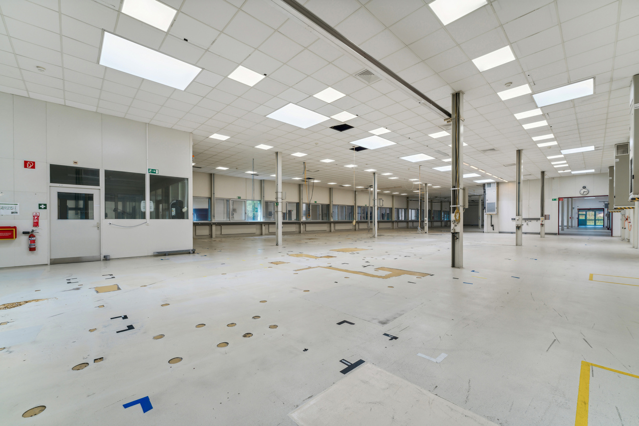2690m² Atelier, Foto 2 von 8