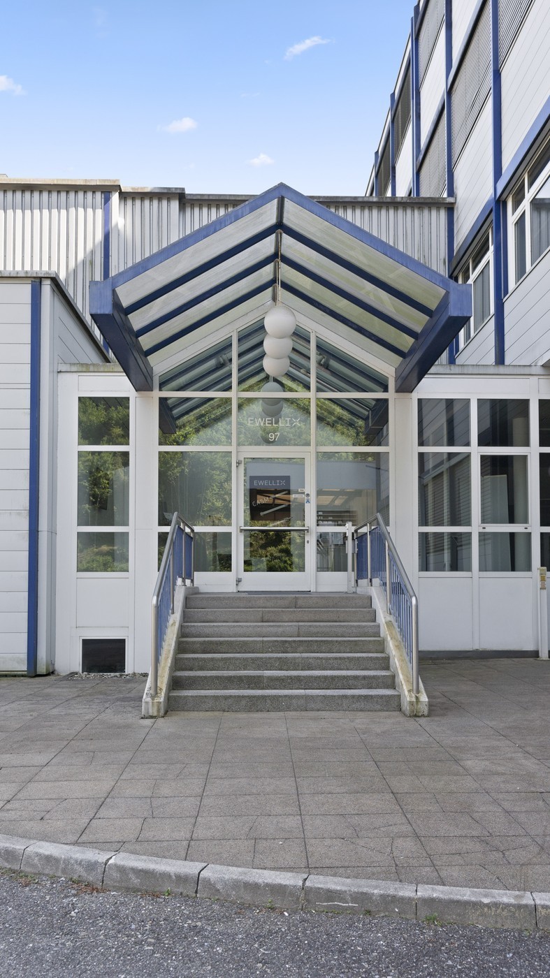 470m² office