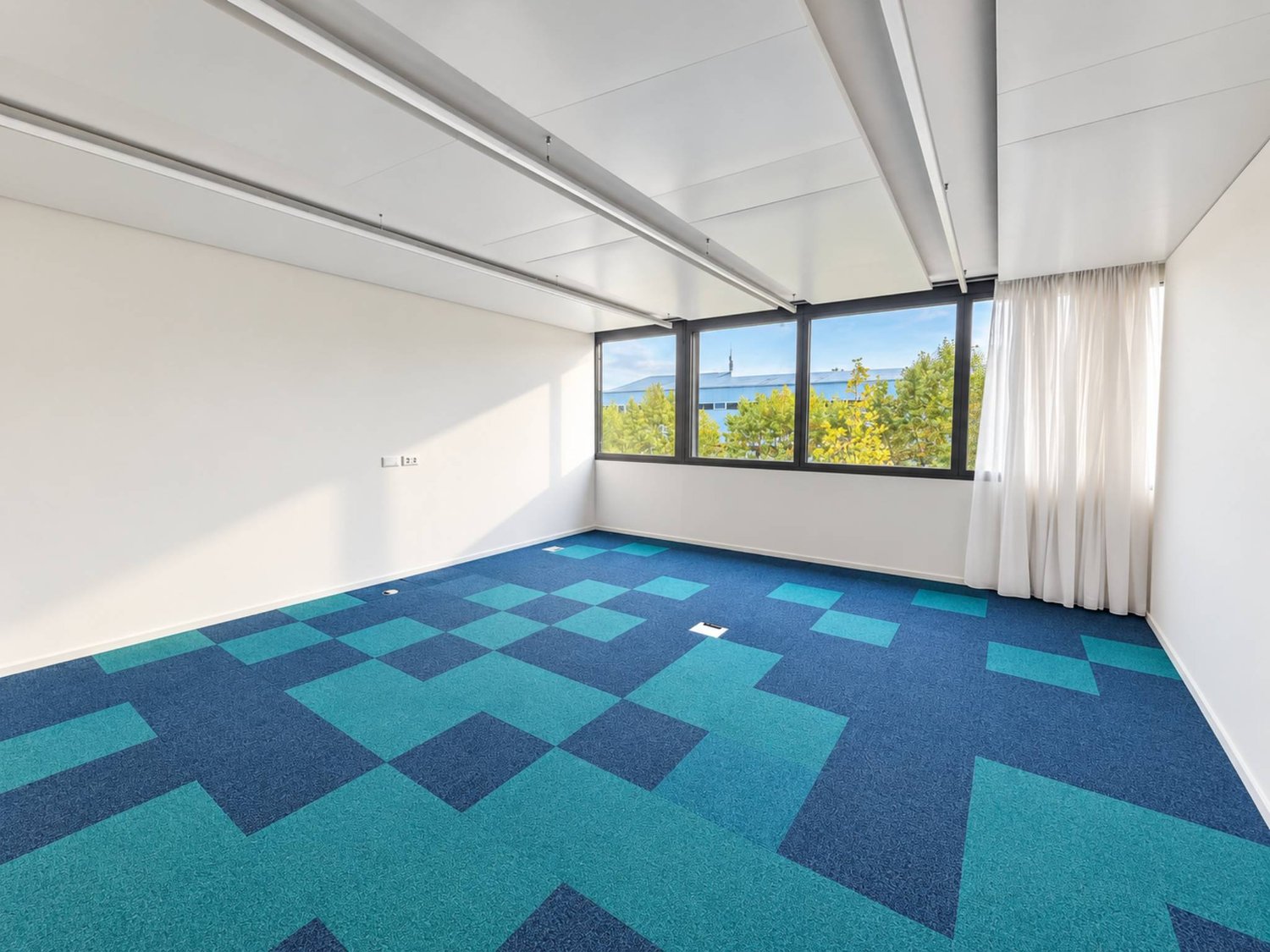 Büro, Foto 1 von 2
