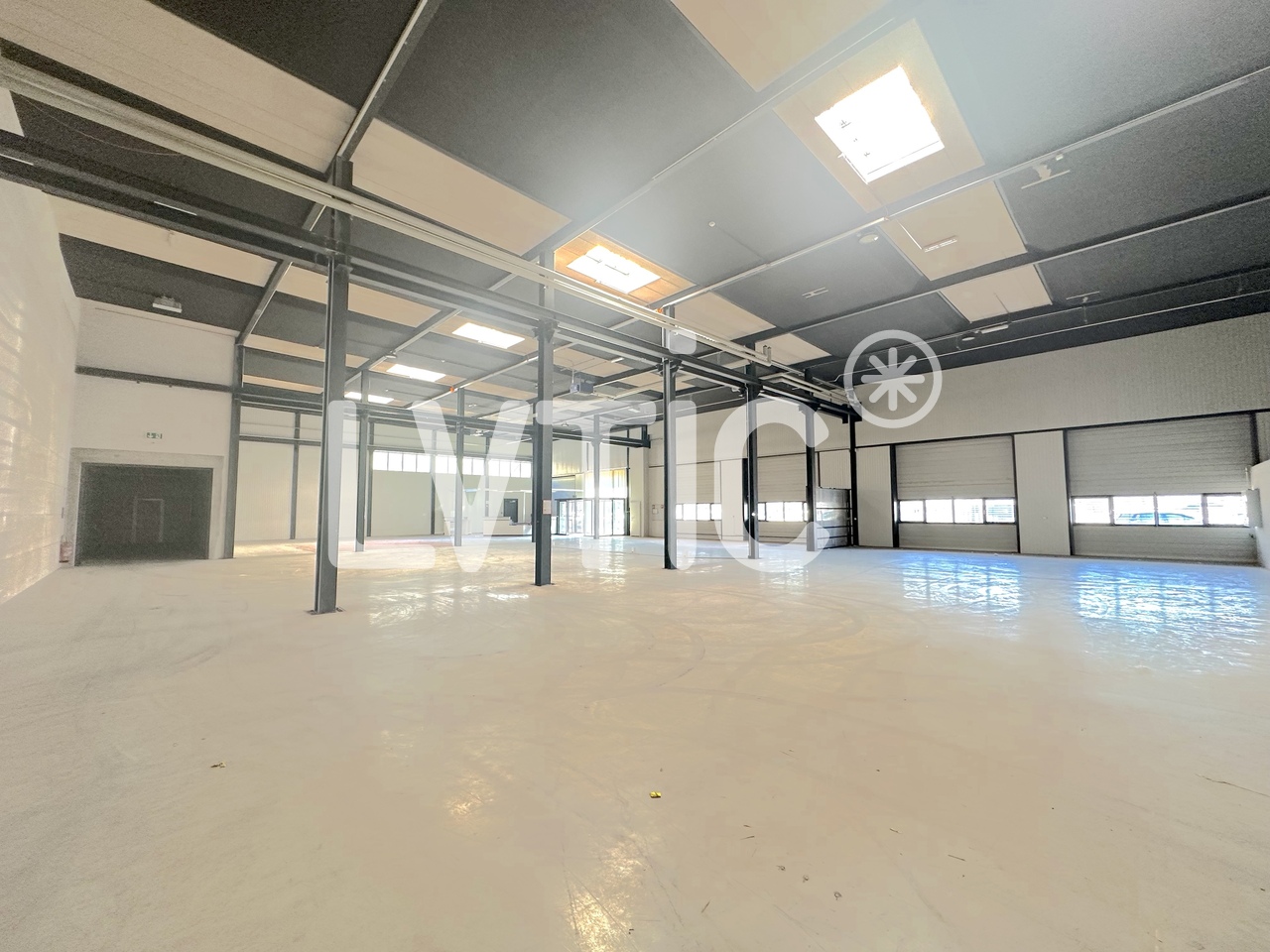 1010m² Lagerraum, Foto 1 von 6