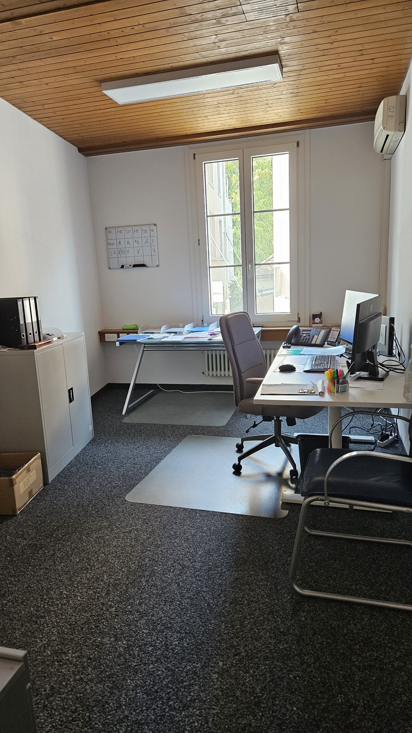 Office, Foto 3 von 8