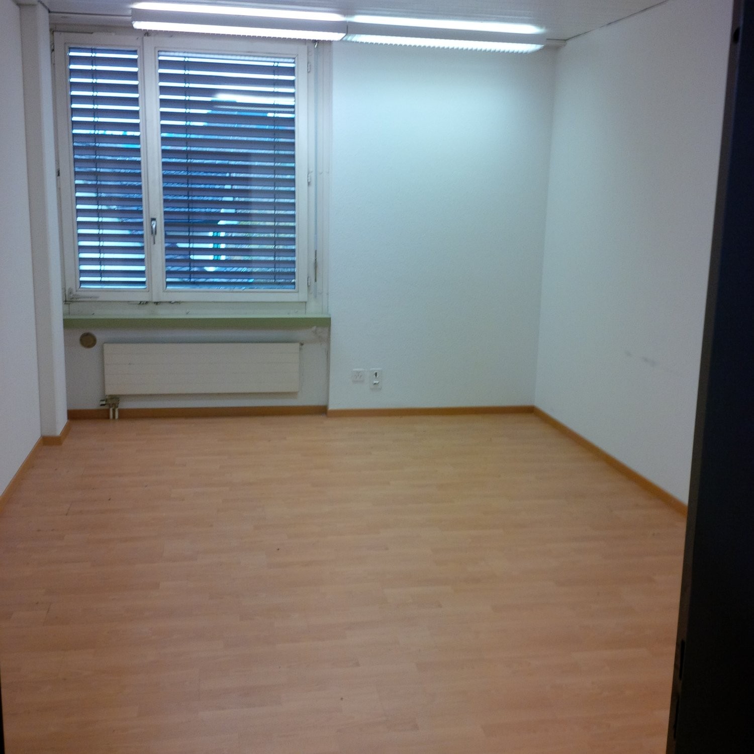 ufficio di 20m², foto 2 di 2