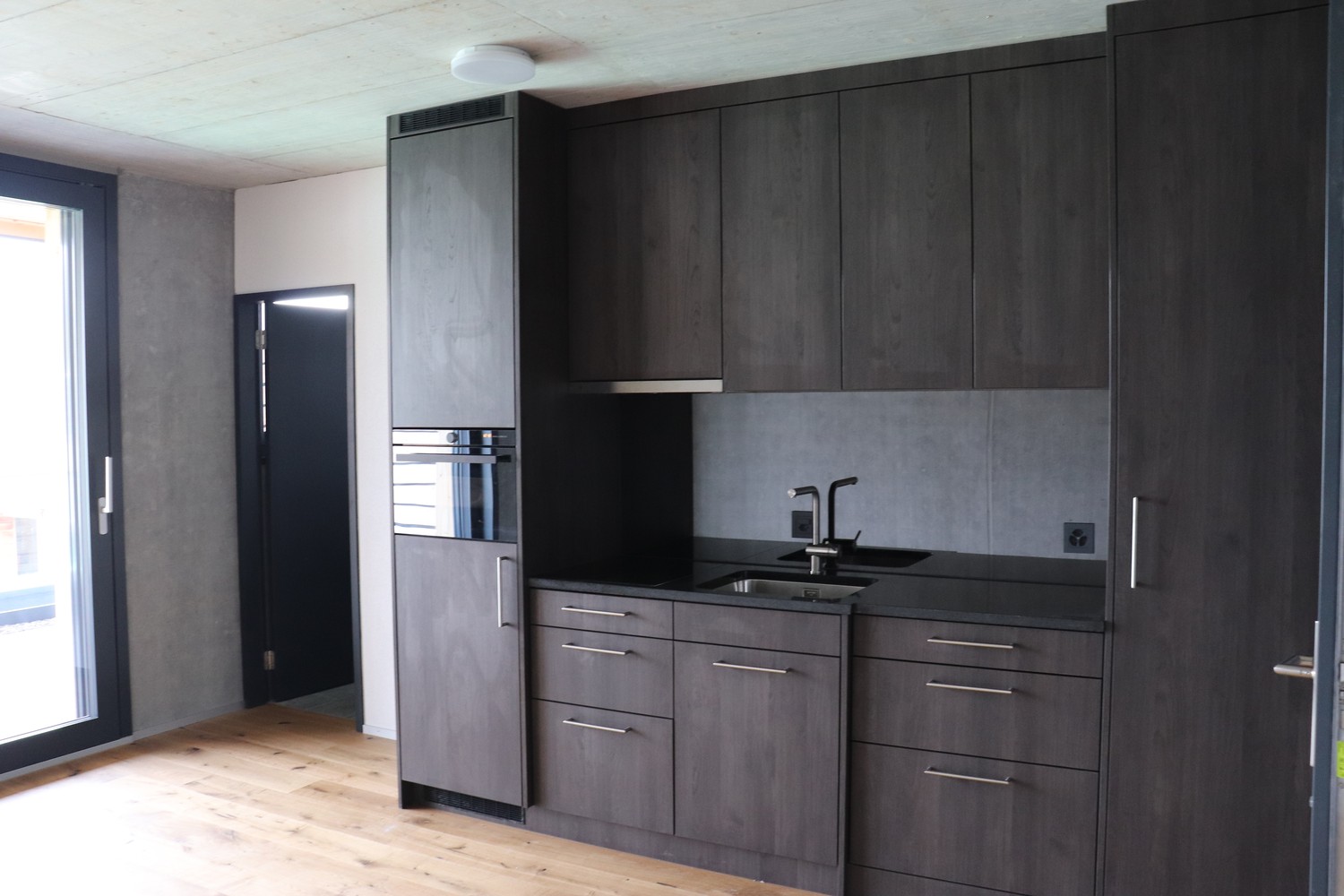 bureau de 22m², photo 3 sur 3
