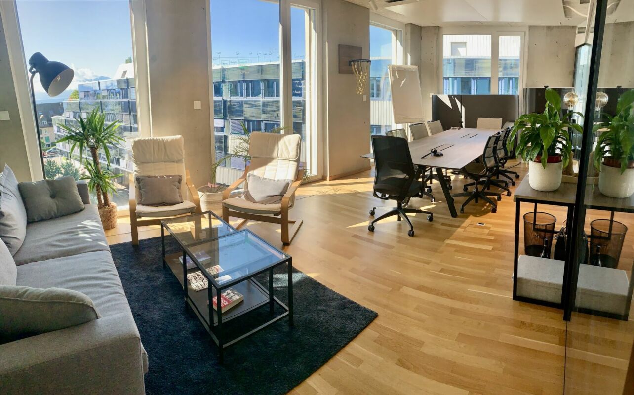 360m² office