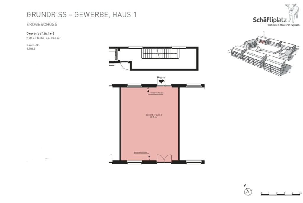 70m² shop