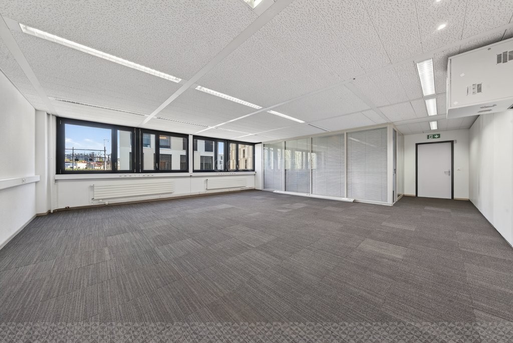 93m² Büro, Foto 5 von 6
