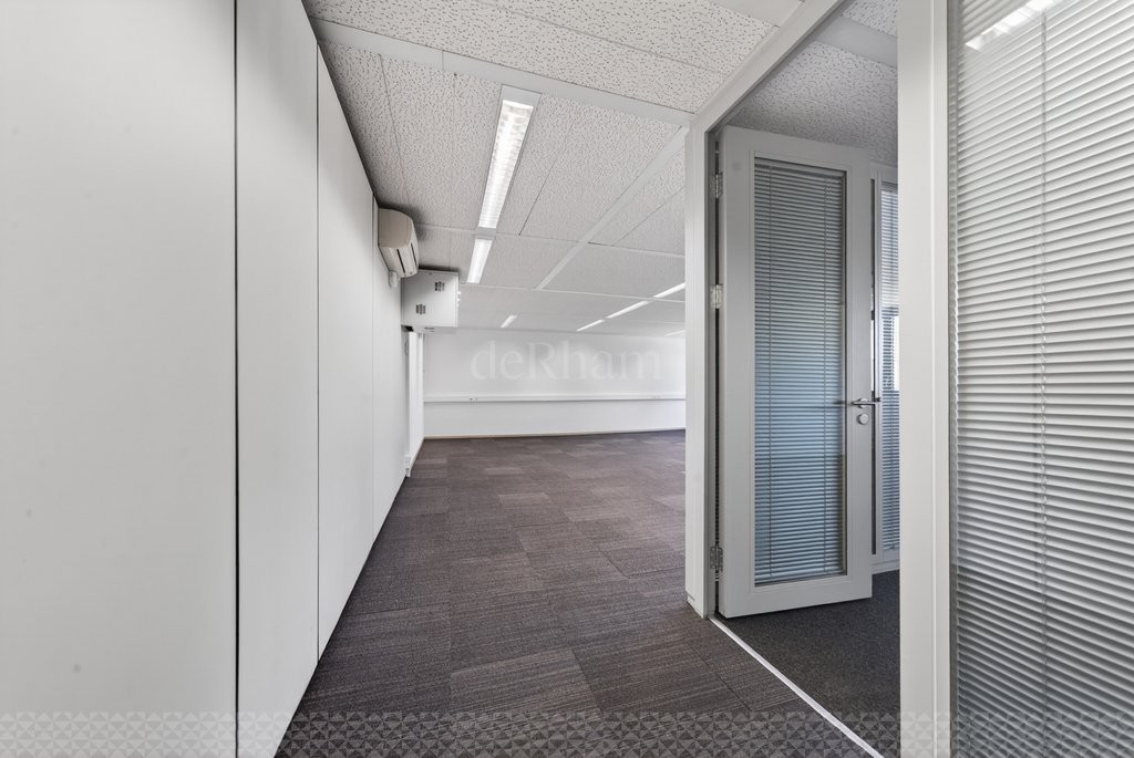 93m² Büro, Foto 2 von 6