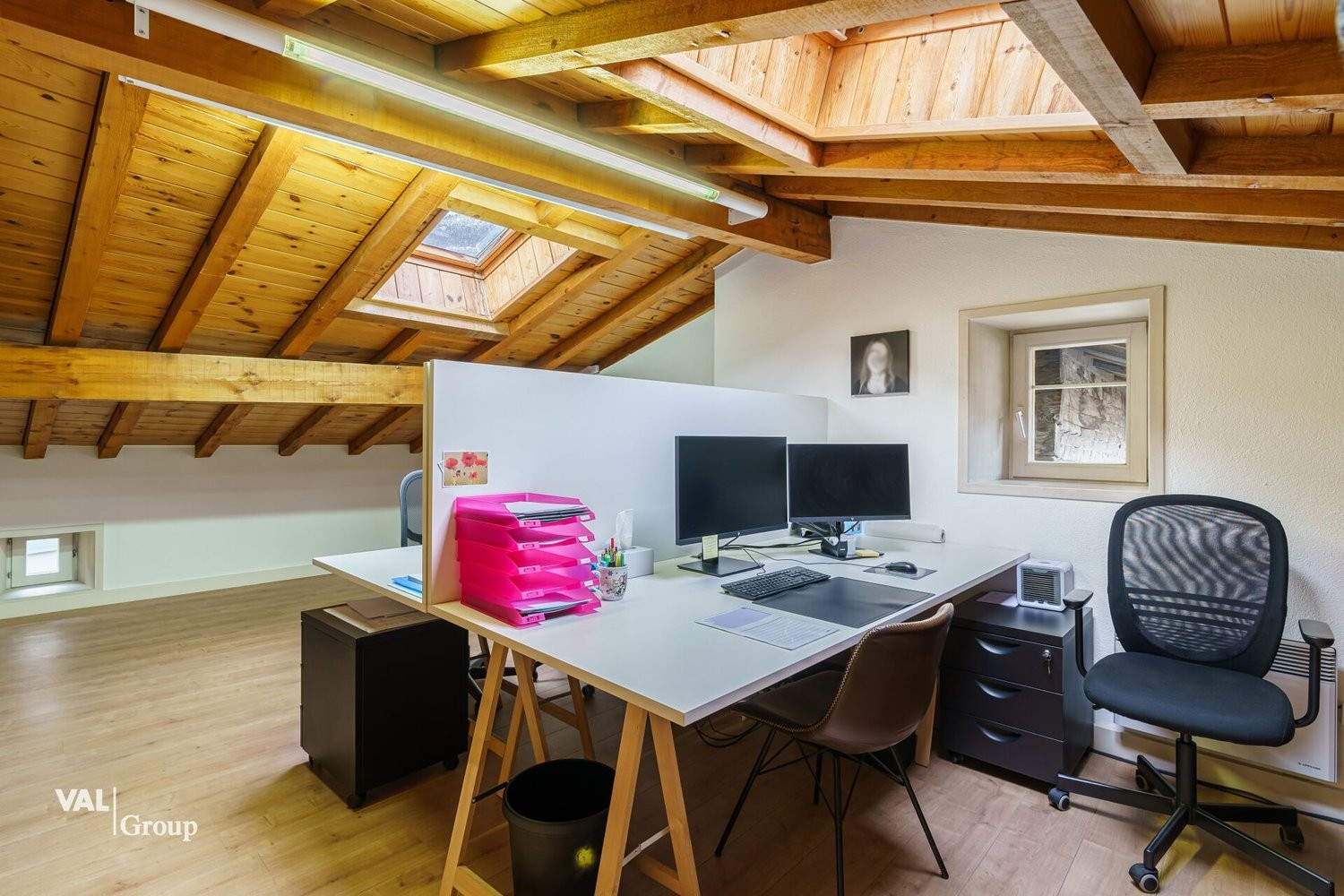 Living / commercial building, Foto 1 von 10