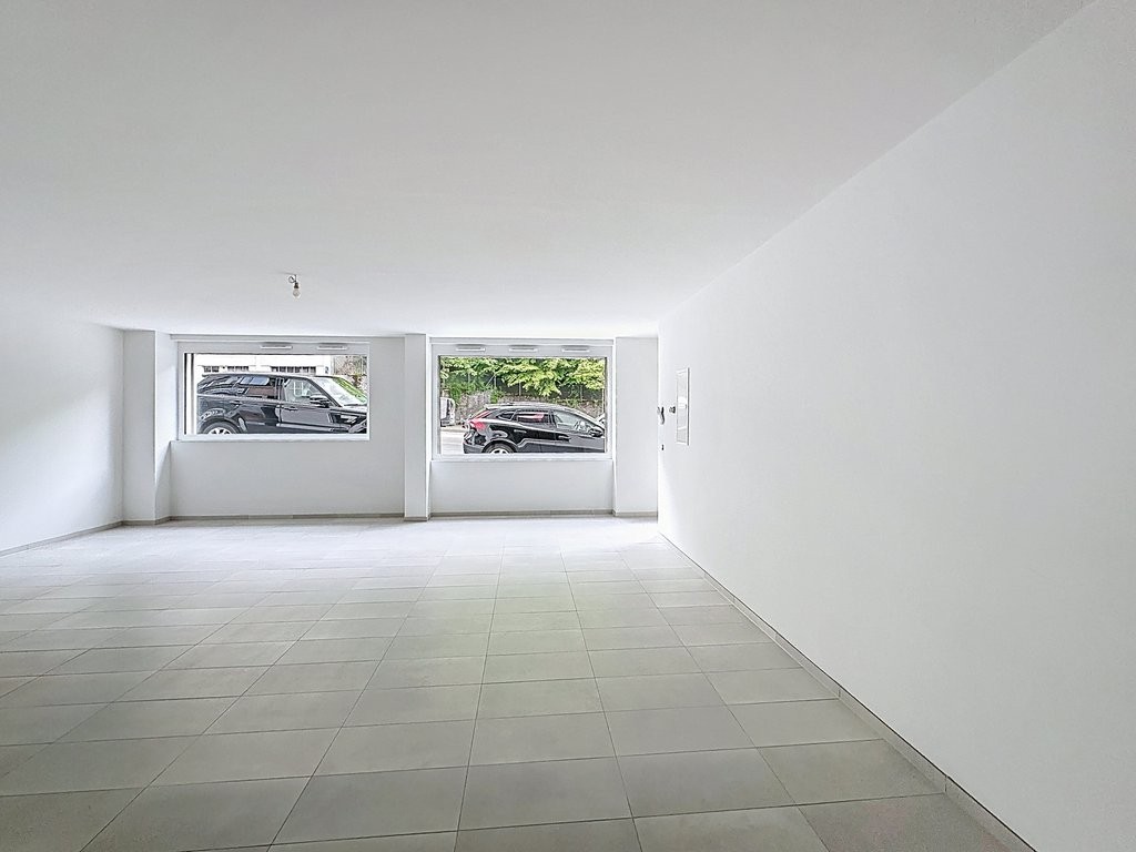 54m² Laden