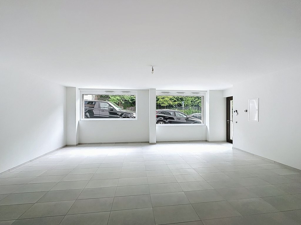 54m² Laden