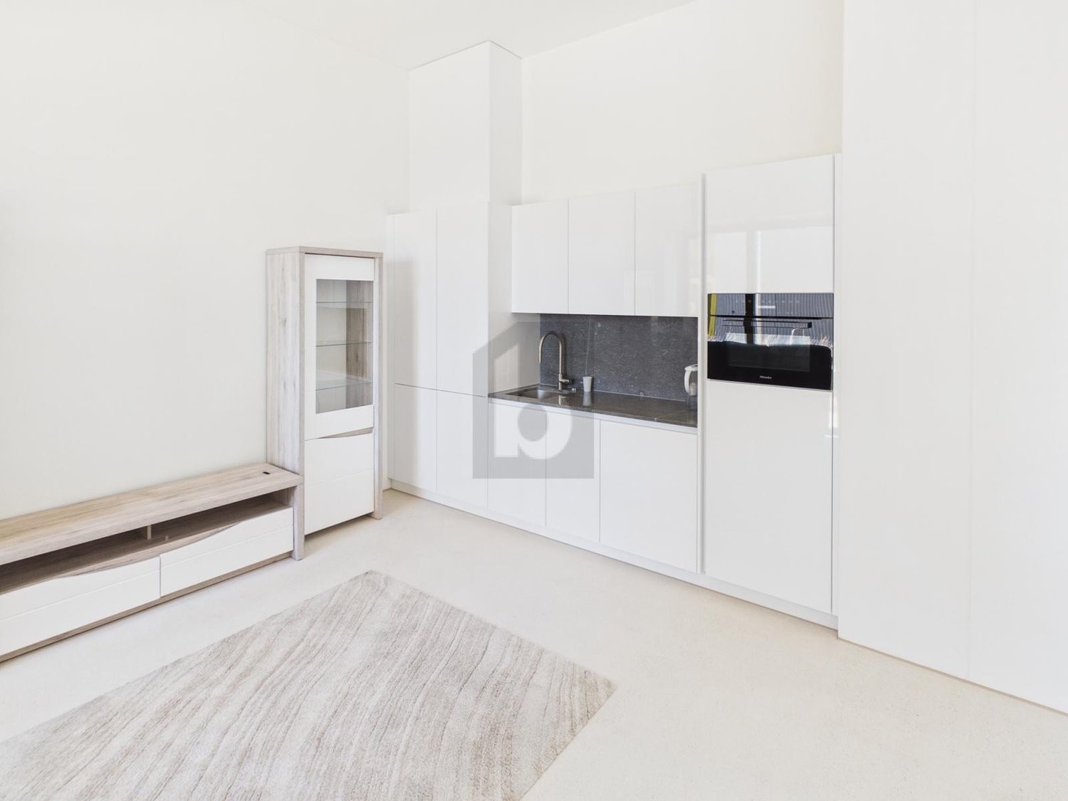 61m² office