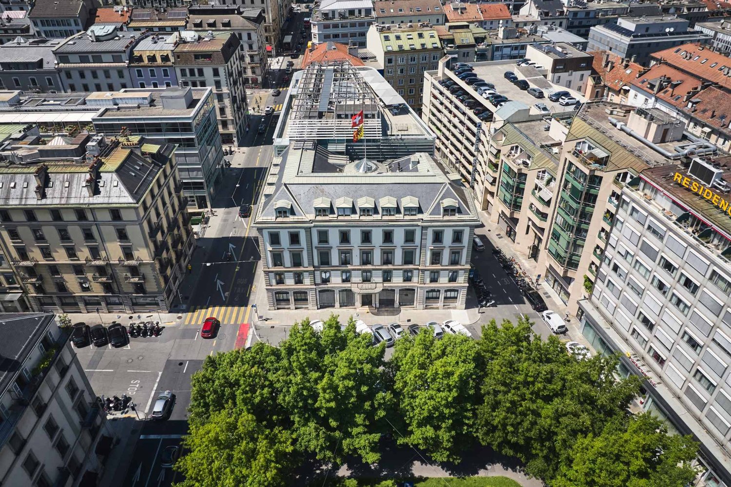 1373m² Büro, Foto 6 von 10