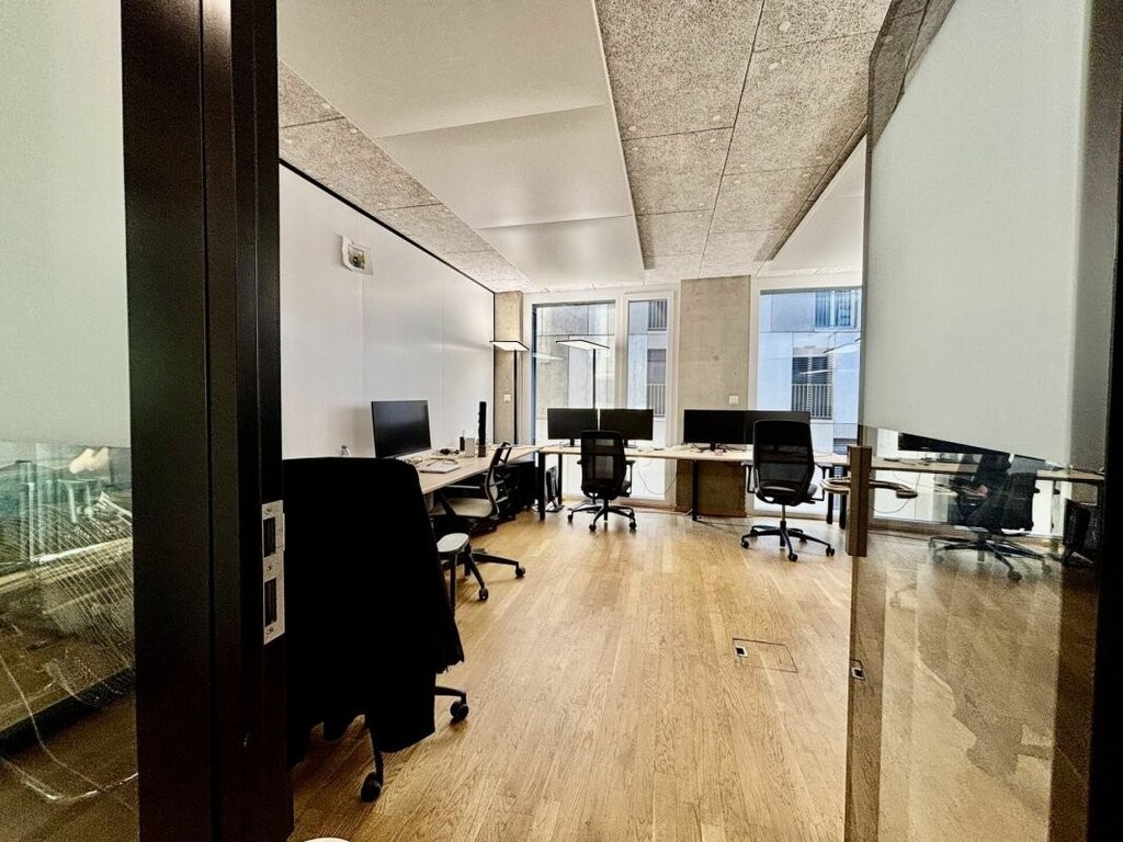 305m² Büro, Foto 7 von 8