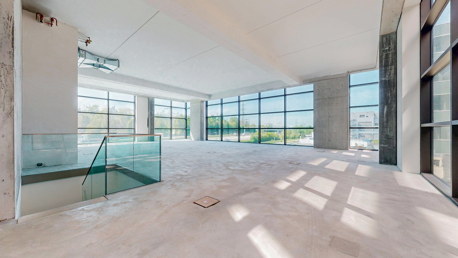 1050-5770m² commerciale, foto 5 di 10