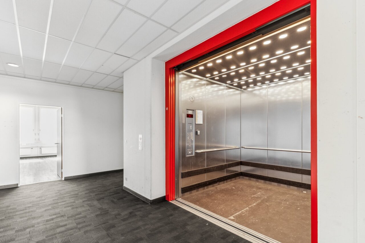 960m² office, Foto 8 von 10