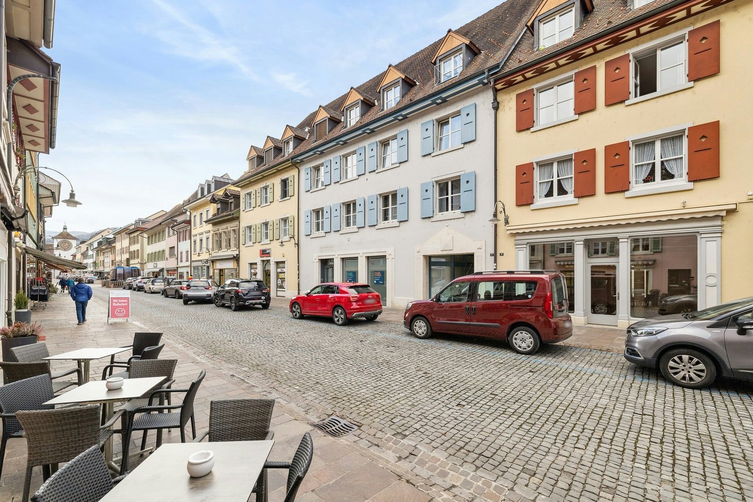 154m² commercial