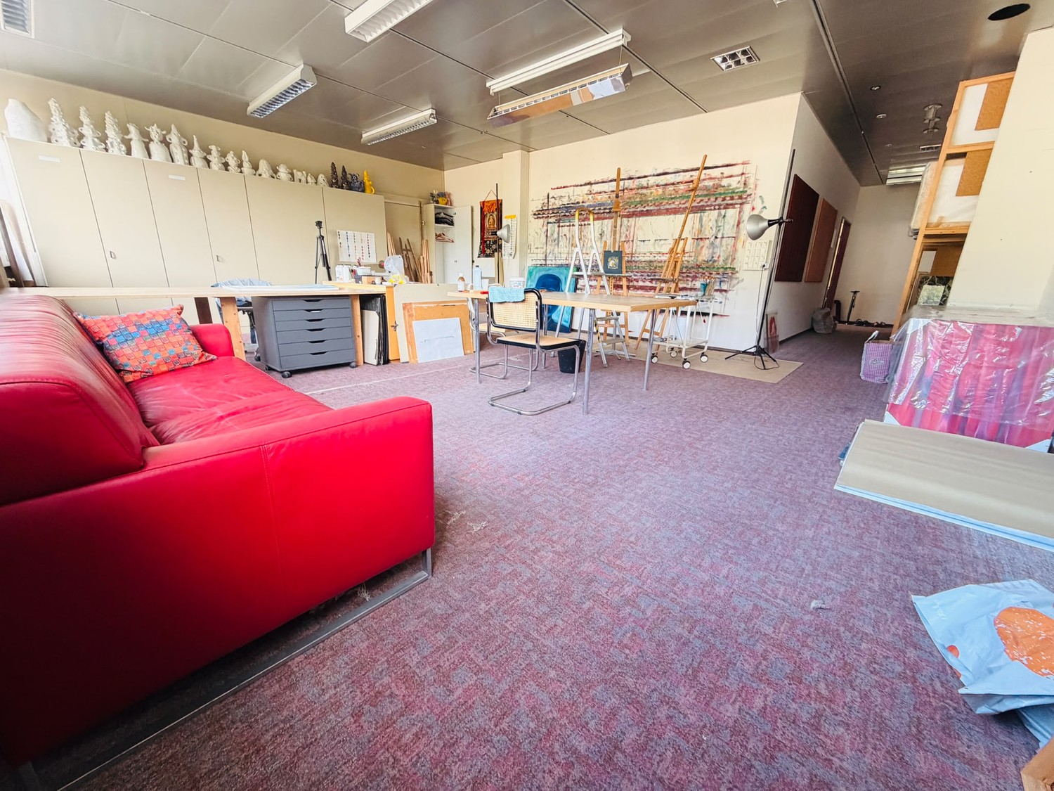 54m² commercial