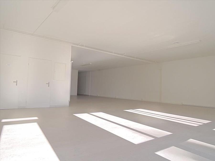 100m² shop, Foto 6 von 9