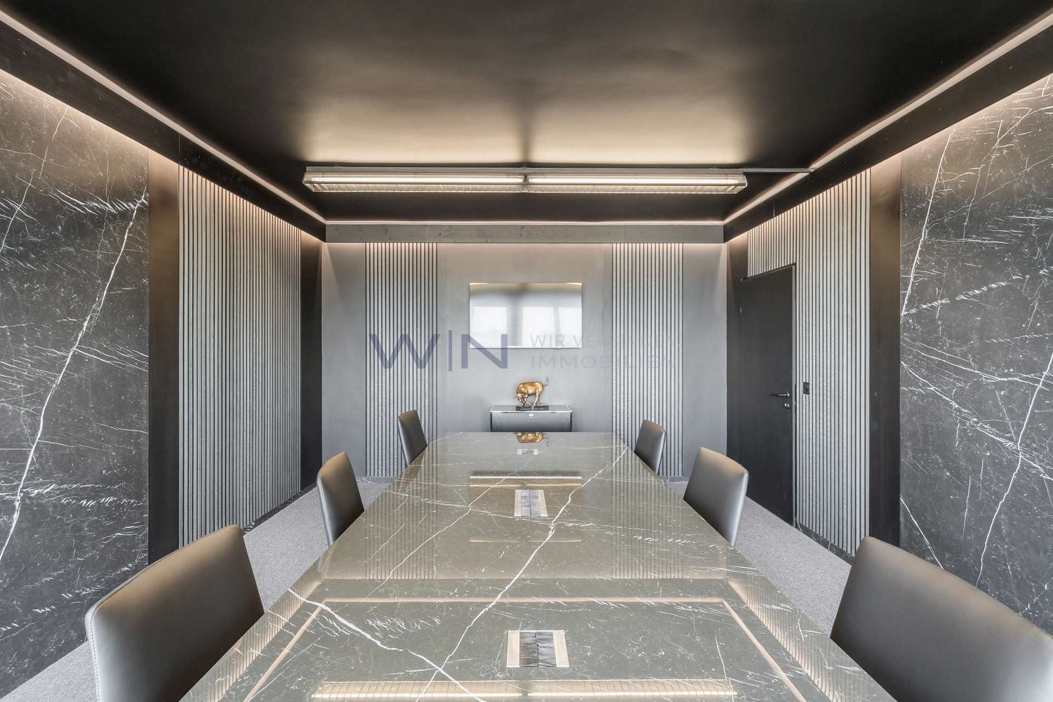 25m² living / commercial building