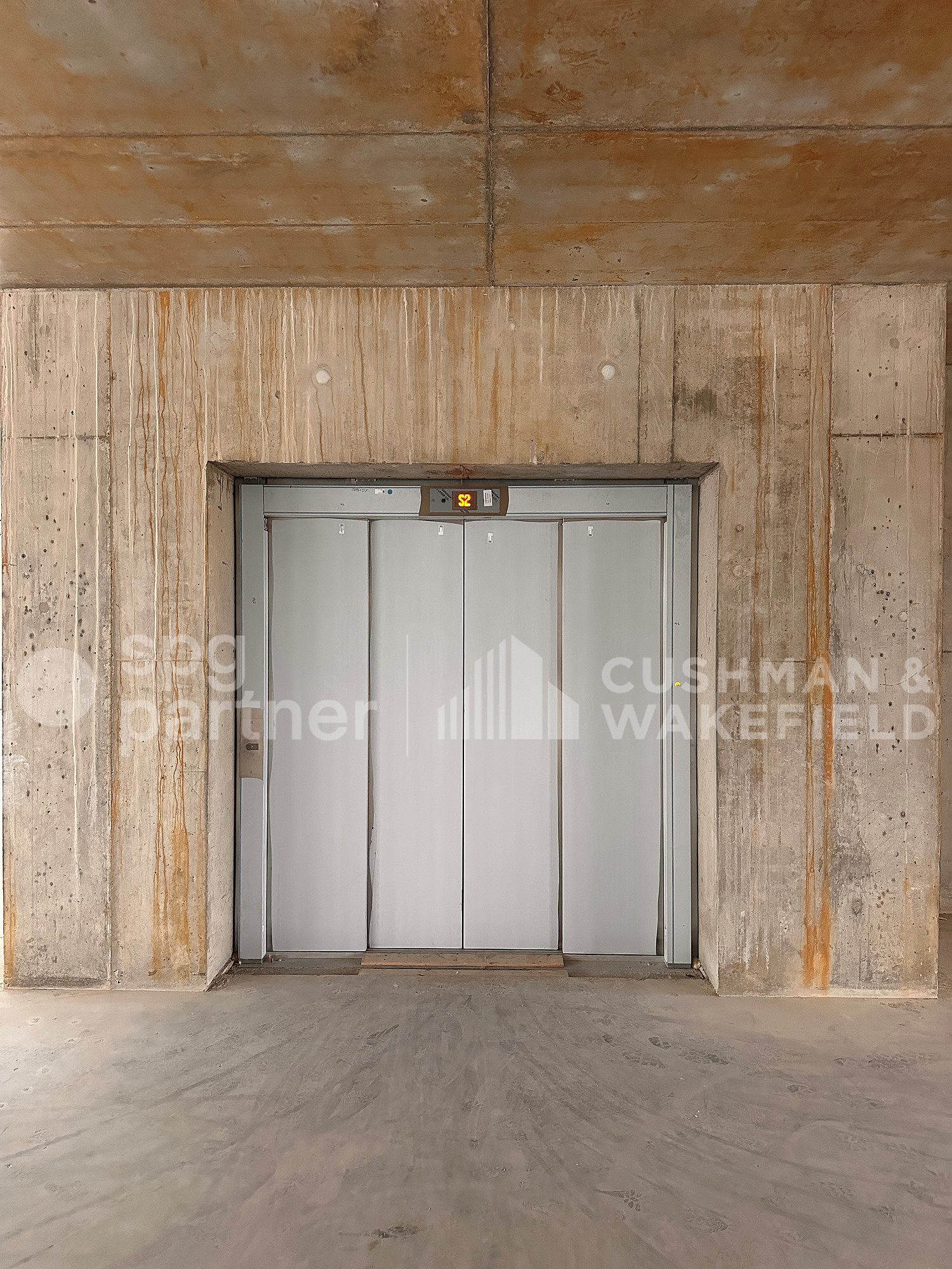 1145m² Büro