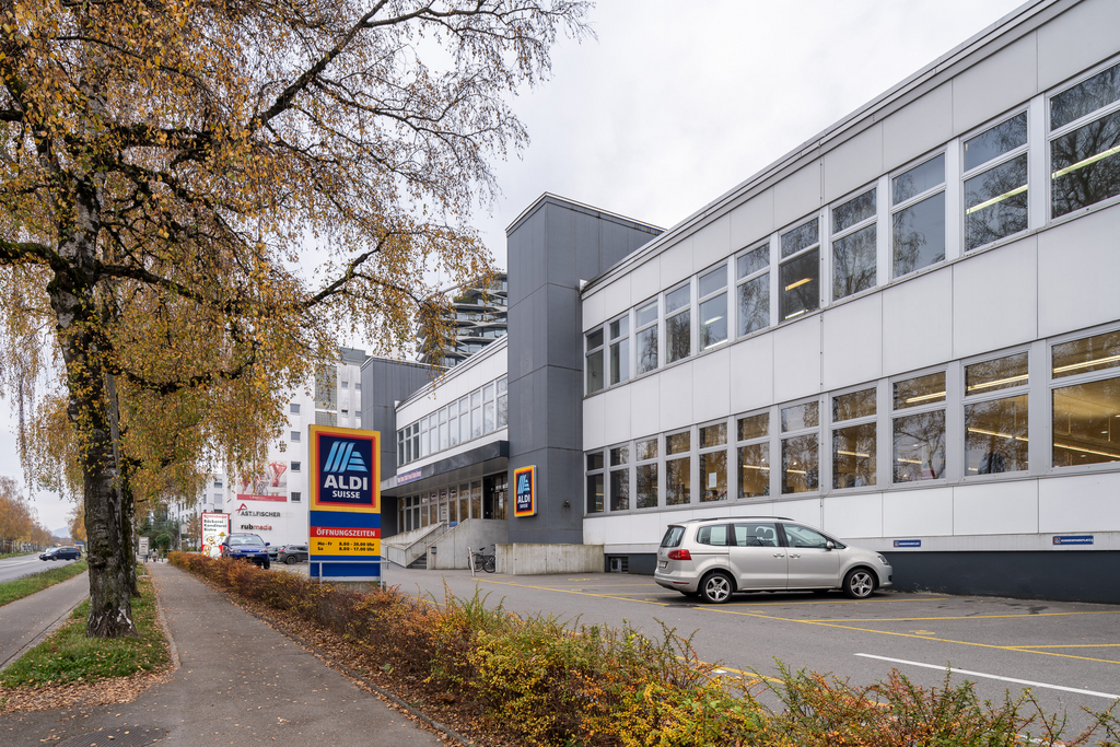 998m² shop, Foto 1 von 2