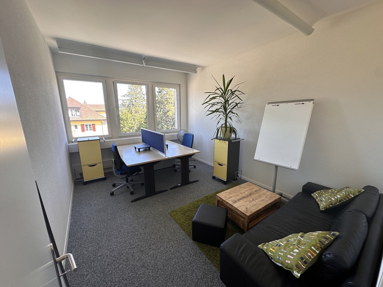 120m² Büro, Foto 2 von 8