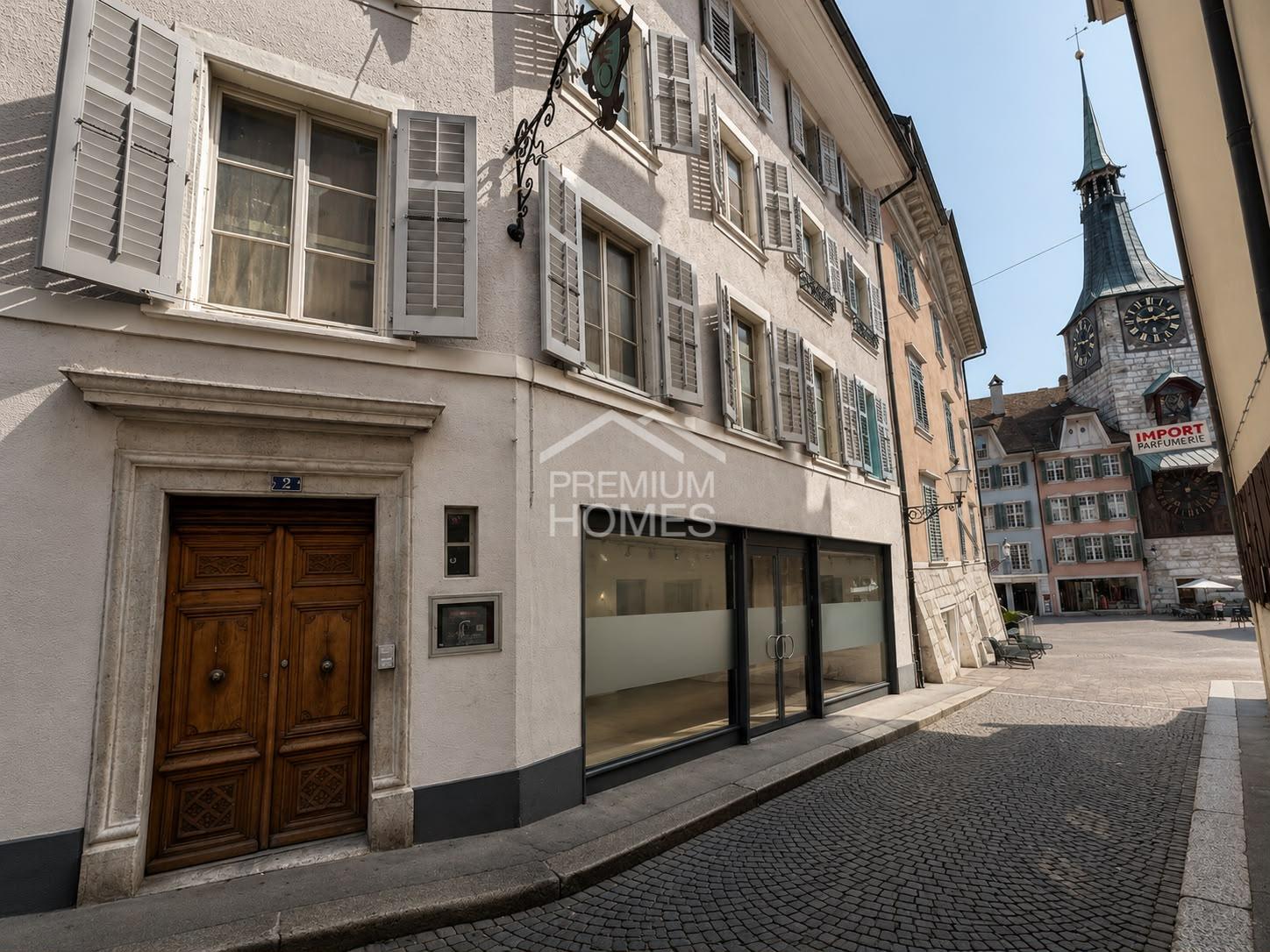 194m² office