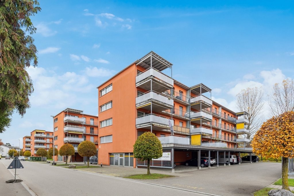 137m² office