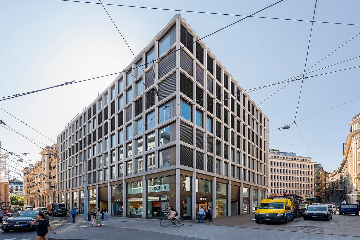 311m² Büro, Foto 2 von 9