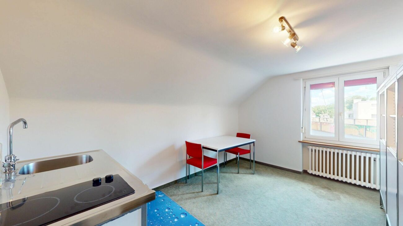 135m² office