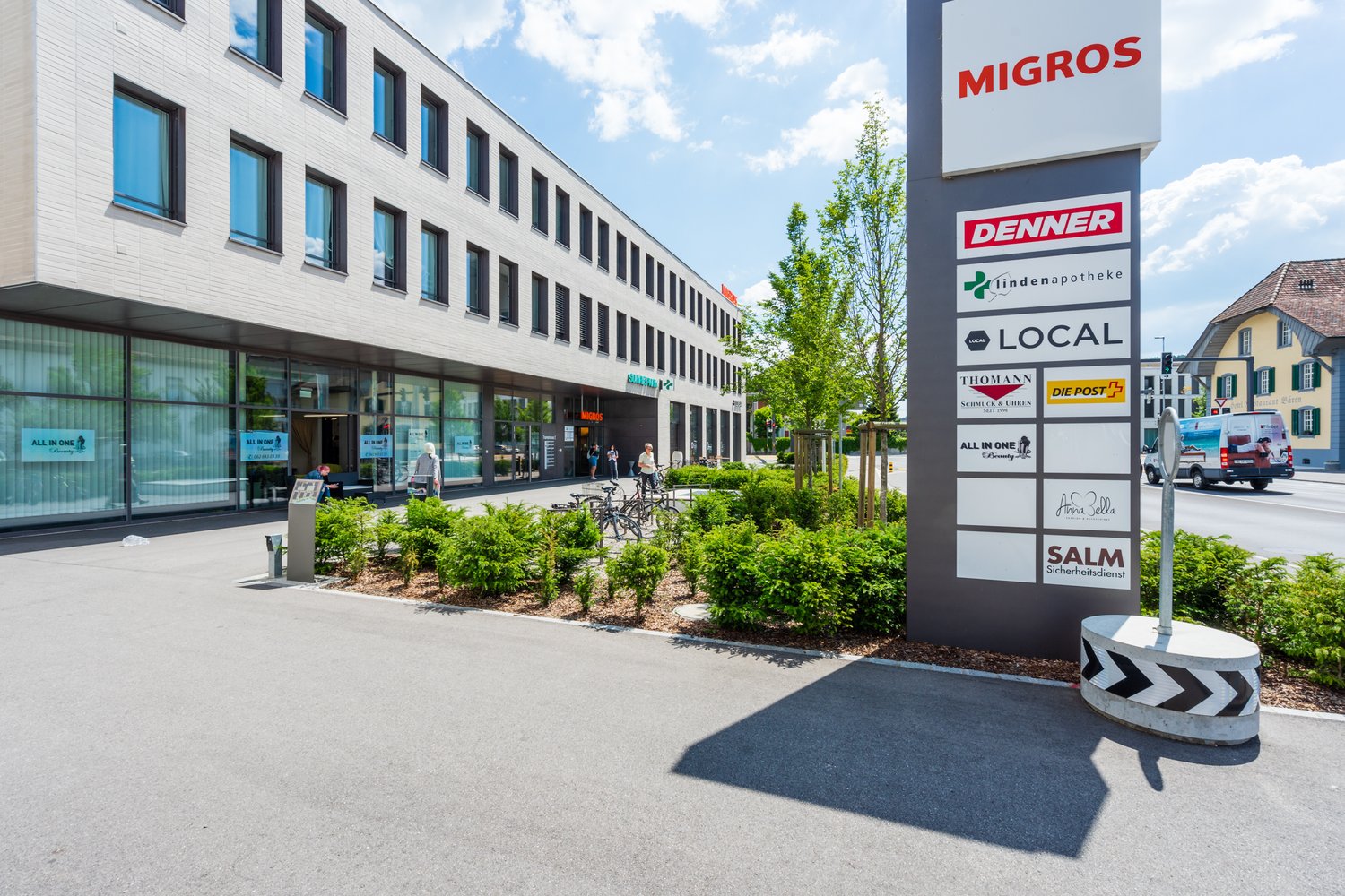 51m² negozio
