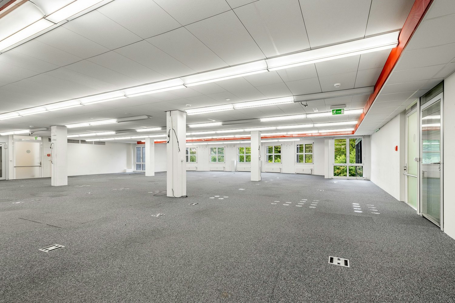 350m² commerciale
