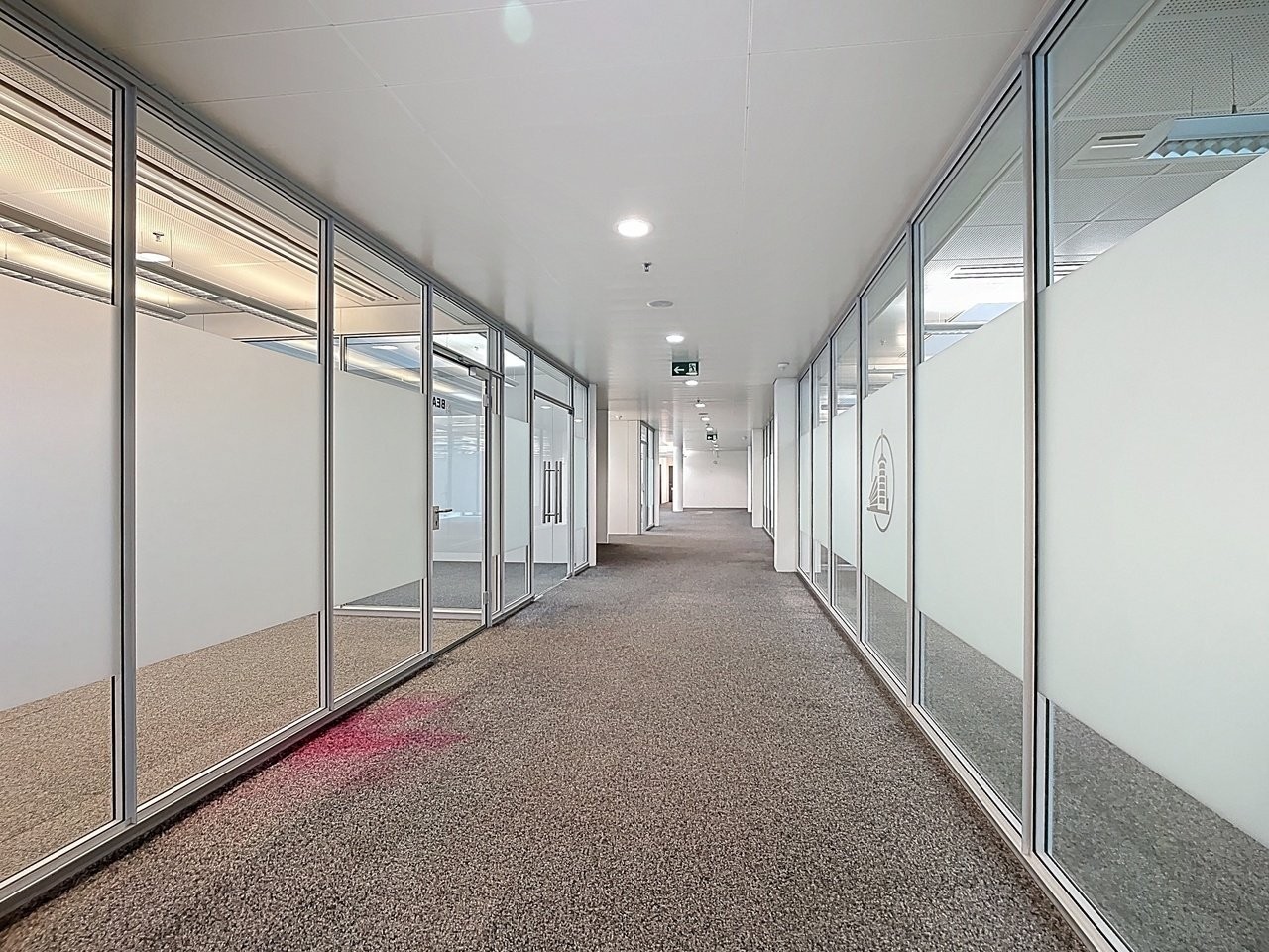 1450m² Gewerbe, Foto 8 von 10