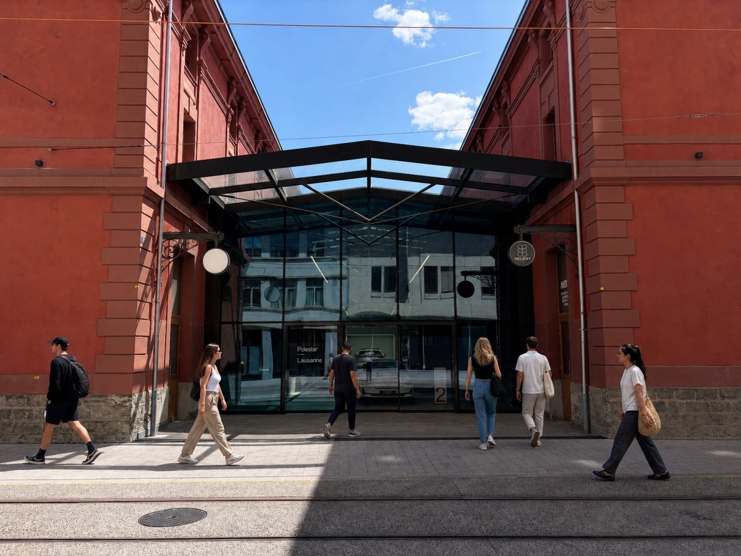 322m² Laden, Foto 1 von 10
